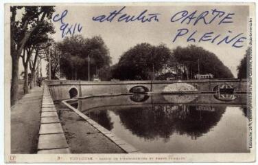 3 vues 31. Toulouse : bassin de l'embouchure et Ponts-Jumeaux. - Toulouse : éditions Pyrénées-Océan, Labouche frères, marque LF, [entre 1930 et 1950]. - Carte postale