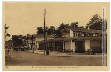 2 vues - 9. Hossegor (Landes) : avenue du Touring-Club. - Toulouse : phototypie Labouche frères, [entre 1918 et 1937]. - Carte postale (ouvre la visionneuse)