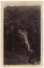 1 vue - La Lozère. 100. Environs de Florac : cascade du Rhune [Runes] (80 m.). - Toulouse : phototypie Labouche frères, [entre 1930 et 1937, réédition]. - Carte postale (ouvre la visionneuse)