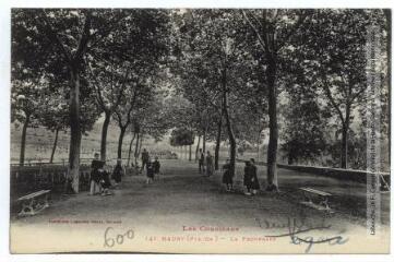 1 vue - Les Corbières. 141. Maury (Pyr.-Or.) : la promenade. - Toulouse : phototypie Labouche frères, marque LF au verso, [entre 1911 et 1925]. - Carte postale (ouvre la visionneuse)