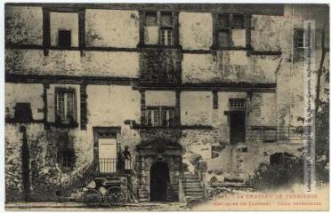 2 vues - Le Tarn (2e série). 115. Le château de Ferrières (environs de Castres) : cour intérieure. - Toulouse : phototypie Labouche frères, [entre 1905 et 1937]. - Carte postale (ouvre la visionneuse)