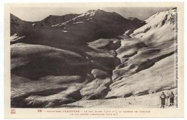1 vue  - 26. Frontière d\'Andorre. Le col Blanc (2549 m.), la source de l\'Ariège, le pic Nègre d\'Envalira (2812 m.). - Toulouse : phototypie Labouche frères, [entre 1930 et 1937]. - Carte postale (ouvre la visionneuse)