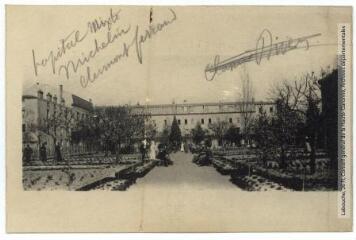 2 vues  - Hôpital mixte Michelin : Clermont-Ferrand. - Toulouse : phototypie Labouche frères, [entre 1905 et 1918]. - Carte postale (ouvre la visionneuse)
