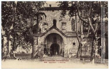 2 vues - Les Pyrénées Ariégeoises. 645. Saurat : l\'église. - Toulouse : phototypie Labouche frères, [entre 1918 et 1937]. - Carte postale (ouvre la visionneuse)
