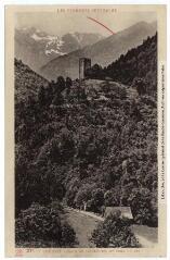 1 vue - Les Pyrénées Centrales. 271. Luchon : tour de Castelvieil [i.e. Castelviel] et fond du Lys. - Toulouse : phototypie Labouche frères, [entre 1905 et 1918, réédition entre 1930 et 1937]. - Carte postale (ouvre la visionneuse)
