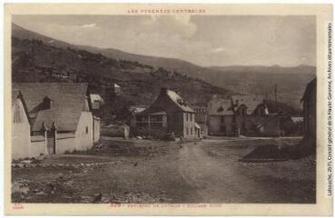 1 vue - Les Pyrénées Centrales. 329. Environs de Luchon : village d\'Oô. - Toulouse : phototypie Labouche frères, [entre 1930 et 1937]. - Carte postale (ouvre la visionneuse)
