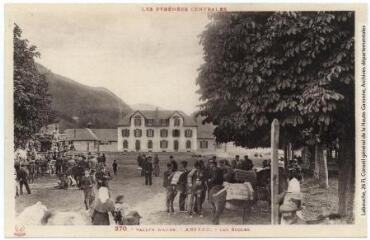 2 vues - Les Pyrénées Centrales. 370. Vallée d\'Aure : Arreau : les écoles. - Toulouse : phototypie Labouche frères, [entre 1930 et 1937]. - Carte postale (ouvre la visionneuse)