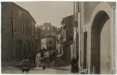 2 vues - L\'Aude. 315. Fitou : entrée du village / photographie Henri Jansou (1874-1966). - Toulouse : maison Labouche frères, [entre 1900 et 1940]. - Photographie (ouvre la visionneuse)