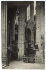 2 vues - L\'Aude. 631. Narbonne : intérieur de la cathédrale. - Toulouse : maison Labouche frères, [entre 1900 et 1940]. - Photographie (ouvre la visionneuse)