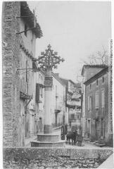 2 vues - Aude. 755. Belpech : la croix. - Toulouse : maison Labouche frères, [entre 1900 et 1940]. - Photographie (ouvre la visionneuse)