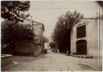 2 vues - 349. Raissac-d\'Aude : avenue de Villedaigne. - Toulouse : maison Labouche frères, [entre 1900 et 1920]. - Photographie (ouvre la visionneuse)