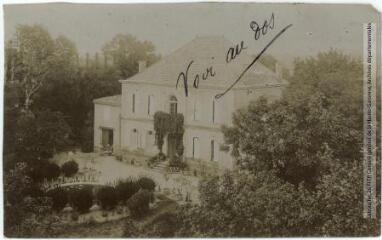 2 vues - Préfénarès [Préfenares] par Castelnaudary (Aude). - Toulouse : maison Labouche frères, [entre 1900 et 1940]. - Photographie (ouvre la visionneuse)