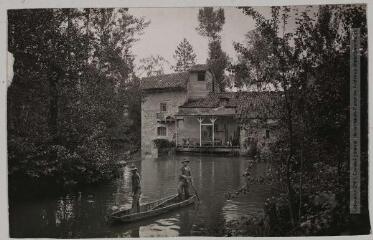 2 vues Aveyron. 28. Bouillac près Monteils et Villefranche : le moulin. - Toulouse : maison Labouche frères, [entre 1900 et 1940]. - Photographie