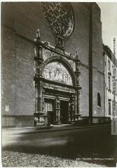 1 vue - 221. Toulouse : porte de la Dalbade. - Toulouse : maison Labouche frères, [entre 1900 et 1940]. - Photographie (ouvre la visionneuse)