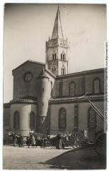 2 vues  - 743. Bessières : l\'église / photographie Henri Jansou (1874-1966). - Toulouse : maison Labouche frères, [entre 1900 et 1940]. - Photographie (ouvre la visionneuse)