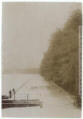 2 vues  - Saint-Ferréol : le bassin et la digue / [photographie Henri Jansou (1874-1966)]. - Toulouse : maison Labouche frères, [entre 1900 et 1940]. - Photographie (ouvre la visionneuse)