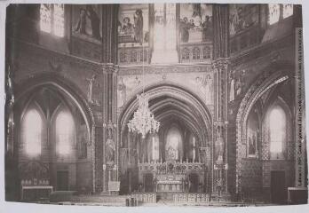 2 vues - Le Tarn. 617. Le sanctuaire de Notre-Dame de la Drèche près Albi. - Toulouse : maison Labouche frères, [entre 1900 et 1940]. - Photographie (ouvre la visionneuse)