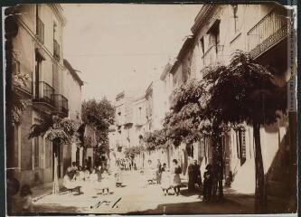 2 vues - Calle di Margall Llansa [Llançà]. - Toulouse : maison Labouche frères, [entre 1900 et 1920]. - Photographie (ouvre la visionneuse)