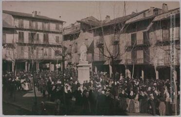 2 vues - 389. Puigcerda : el mercado / photographie Henri Jansou (1874-1966). - Toulouse : maison Labouche frères, [entre 1900 et 1920]. - Photographie (ouvre la visionneuse)