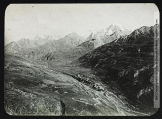 1 vue - Savoie. Le col du petit Saint-Bernard. - [entre 1900 et 1920]. - Photographie (ouvre la visionneuse)
