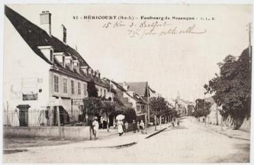 2 vues  - 42. Héricourt (Hte-S.) : faubourg de Besançon. - Besançon : Phototypie artistique de l\'Est, G. Lardier, marque C.L.B, [vers 1917]. - Carte postale (ouvre la visionneuse)