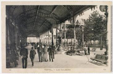 2 vues  - 12. Vittel : les galeries. - [Paris] : [Louis Lévy], marque LL, 3 juillet 1915. - Carte postale (ouvre la visionneuse)