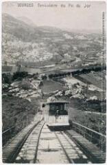 2 vues 304. Lourdes : funiculaire du pic du Jer. - 5 juin 1915. - Carte postale