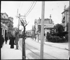 1 vue  - La grande rue de Montreux de Bas. 20 avril 1902. (ouvre la visionneuse)