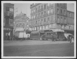 1 vue - Toulouse : boulevard de Strasbourg : le tramway. - 14 mars 1924. - Photographie (ouvre la visionneuse)