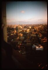 4 vues A 2206-2209. Madrid : vues générales de la ville.