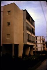 10 vues A 8835-8853. Ville de bord de mer.