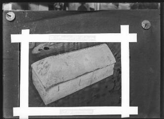 1 vue Tombeau d'Emilienne.