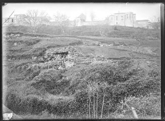 1 vue Vue des fouilles de la route. Vue du vomitoire ouest.
