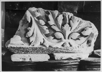 2 vues Film 13, cliché 19. Fragment de décor.