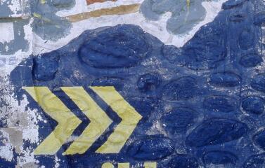 1 vue Détail d'une peinture murale : flèches.