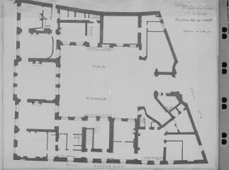 1 vue Immeuble Courtois de Vicoze ou hôtel d'Espié (propriété de M. Courtois de Vicoze), 3 rue Mage : plan du rez-de-chaussée. - 1:50. - Reproduction numérique