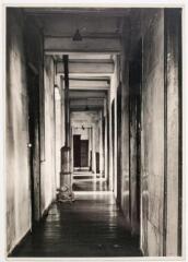 17 vues Saint-Goin (Basses-Pyrénées, Pyrénées Atlantiques), colonie de vacances pour orphelins de parents républicains espagnols gérée par l?Unitarian Service Committee, 93 rue Riquet à Toulouse : 11 photographies : papier noir et blanc. 4 diapositives couleurs.  Enveloppe à en-tête de l?Unitarian Service Committee, 3 rue Homère à Toulouse ; 9 x 12 cm