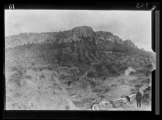 1 vue Reboisement et érosions à Ramade. - 7 avril 1922.
