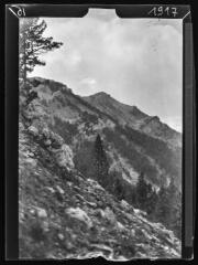 1 vue Sierra de Cadi, environs du col de Pendis. - 30 août 1922.