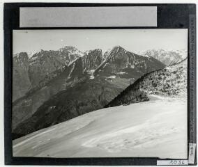 2 vues Luchon : Pique des Couradilles vers le Val d'Aran. - octobre-décembre 1936.