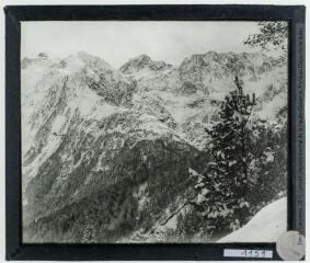 2 vues La Pique : vue sur le bois de Bedourede depuis le Laou d'Esbas. - octobre-décembre 1933.