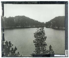 2 vues L'étang Noir vu de l'ouest. - mai 1922.