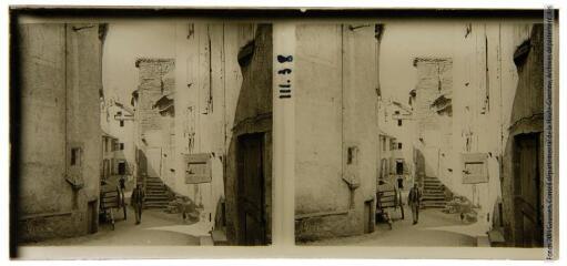 1 vue Vieille rue de village. - août 1936.