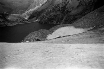 1 vue Verrou et moraine au front du glacier oriental.