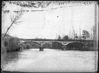 1 vue Cintegabelle. Vue panoramique, le pont.
