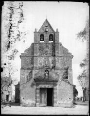 1 vue Tramesaygues. L'église.