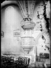 1 vue Tramesaygues. Eglise, la chaire.