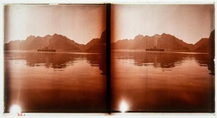 1 vue Vue de la mer avec un paquebot