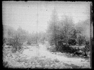 1 vue La vallée de la Têt au plan des Agouiauts. - 30 juillet 1920.