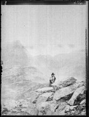 2 vues Du port de Siguer vers l'étang Blaou / cliché Henri Gaussen. - 30 août 1913.